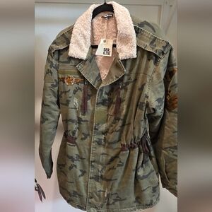 FRANKIE JACKET - SEROYA